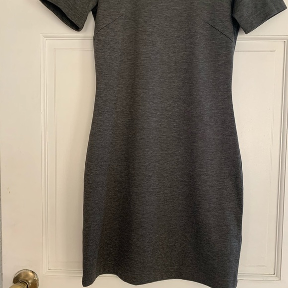 H&M Basic Dress - Picture 4 of 5